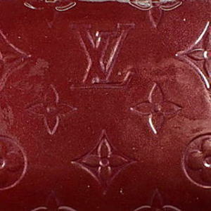 Monogram Vernis