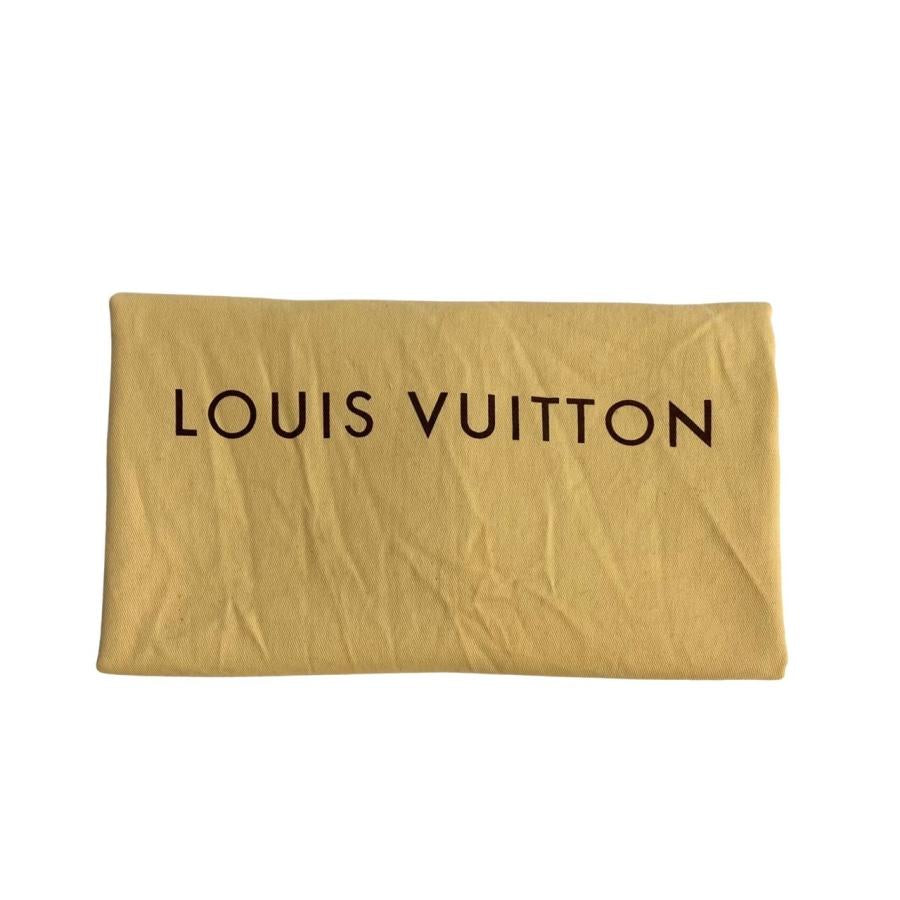 LOUIS VUITTON Authentic Vintage Papillon Epi Leather Handbag Kenya Brown