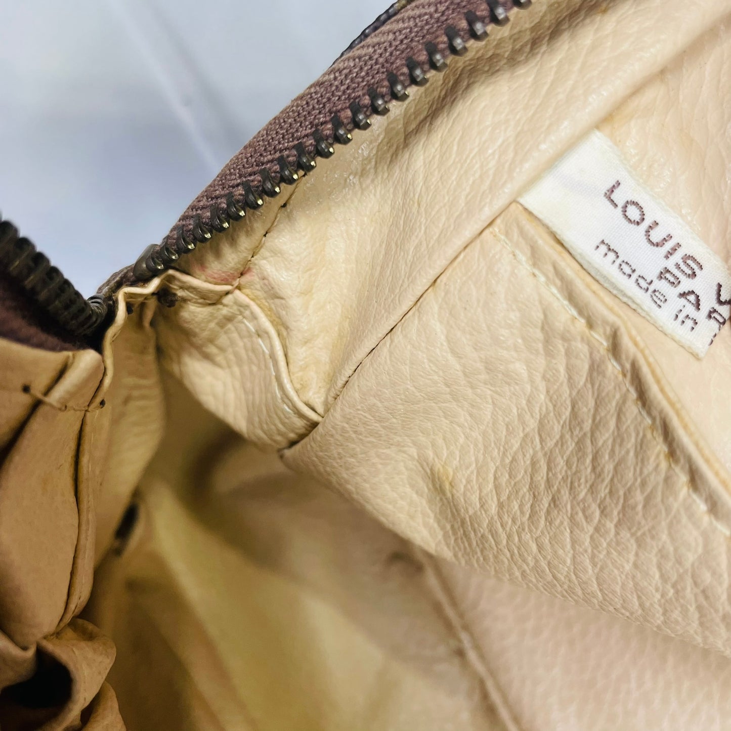 LOUIS VUITTON Authentischer Vintage Beutel Trousse de Toilette 26 Hergestellt in Frankreich
