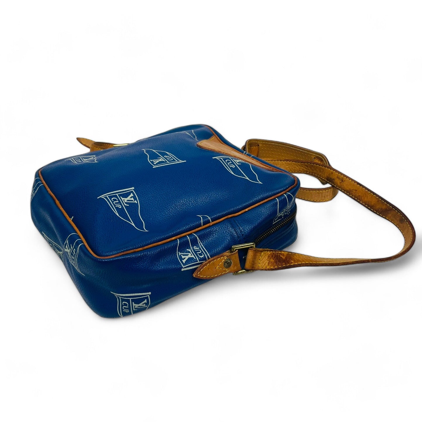 LOUIS VUITTON CUP Authentic Vintage 1992 San Diego Shoulder Bag