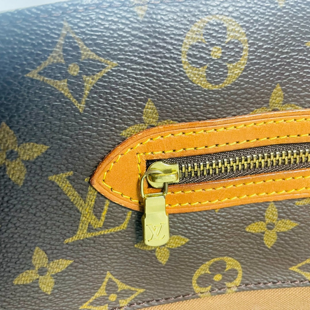 LOUIS VUITTON Authentische Vintage Umhängetasche Cartouchiere 70er Jahre Made in France