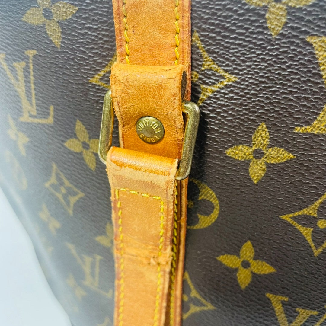 LOUIS VUITTON Authentische Vintage Umhängetasche Cartouchiere 70er Jahre Made in France