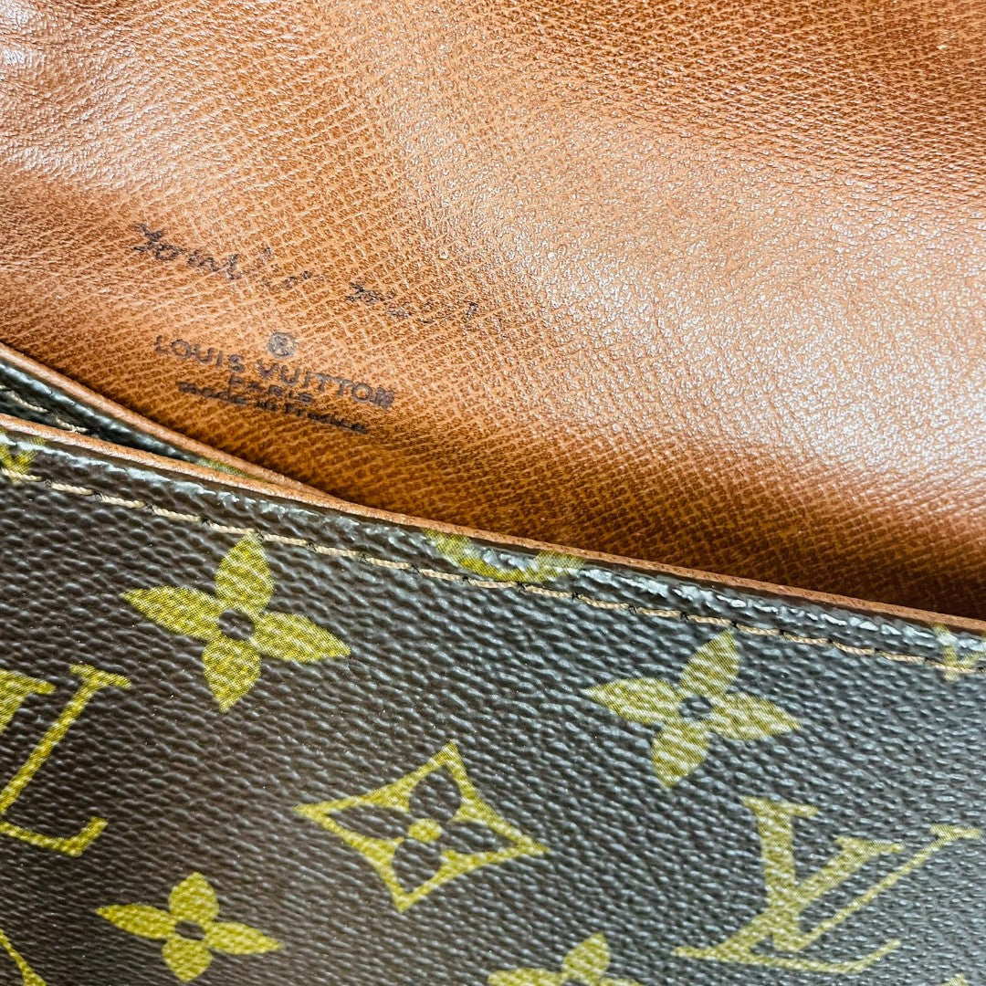 LOUIS VUITTON Monogram Pochette Dame GM Clutch bag M51810