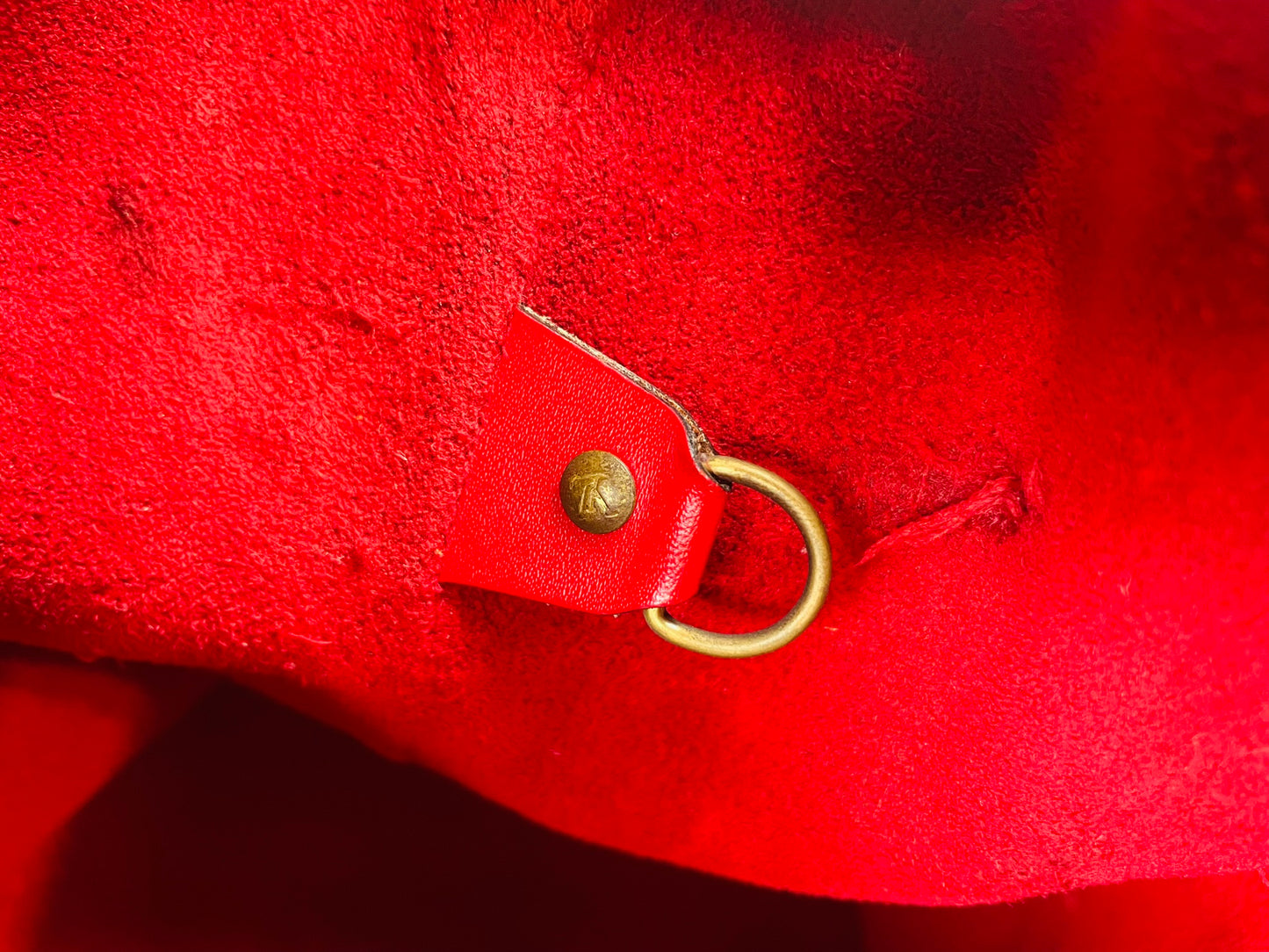 LOUIS VUITTON Epi Red Petit-Noe Shoulder Bag M44107