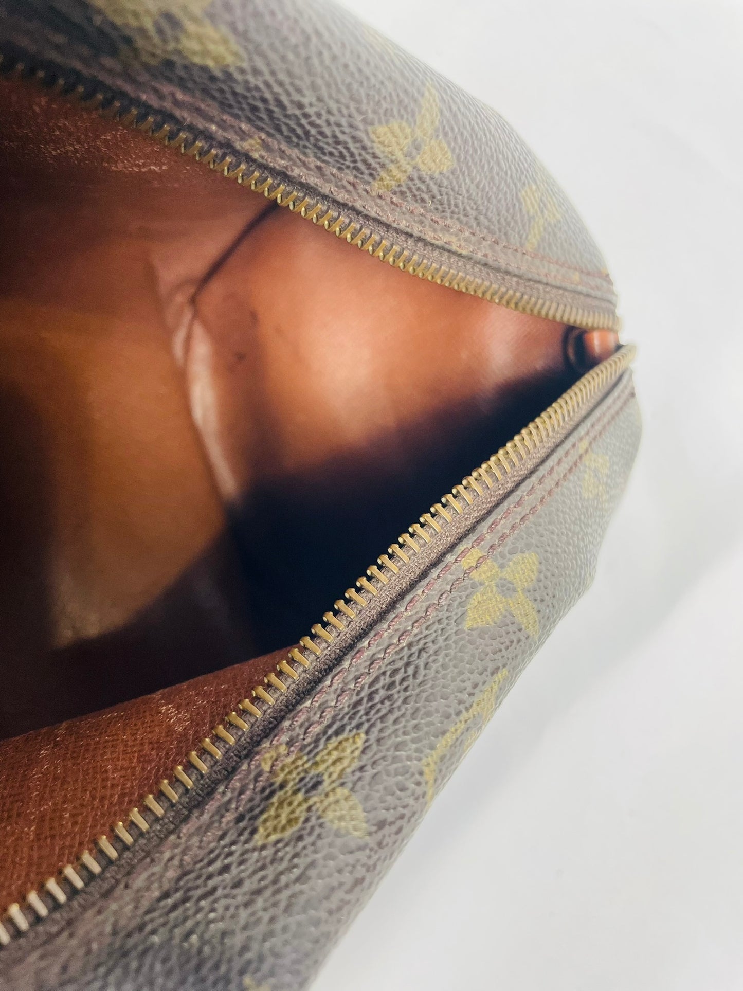 LOUIS VUITTON Monogram Papillon Handbag M51365