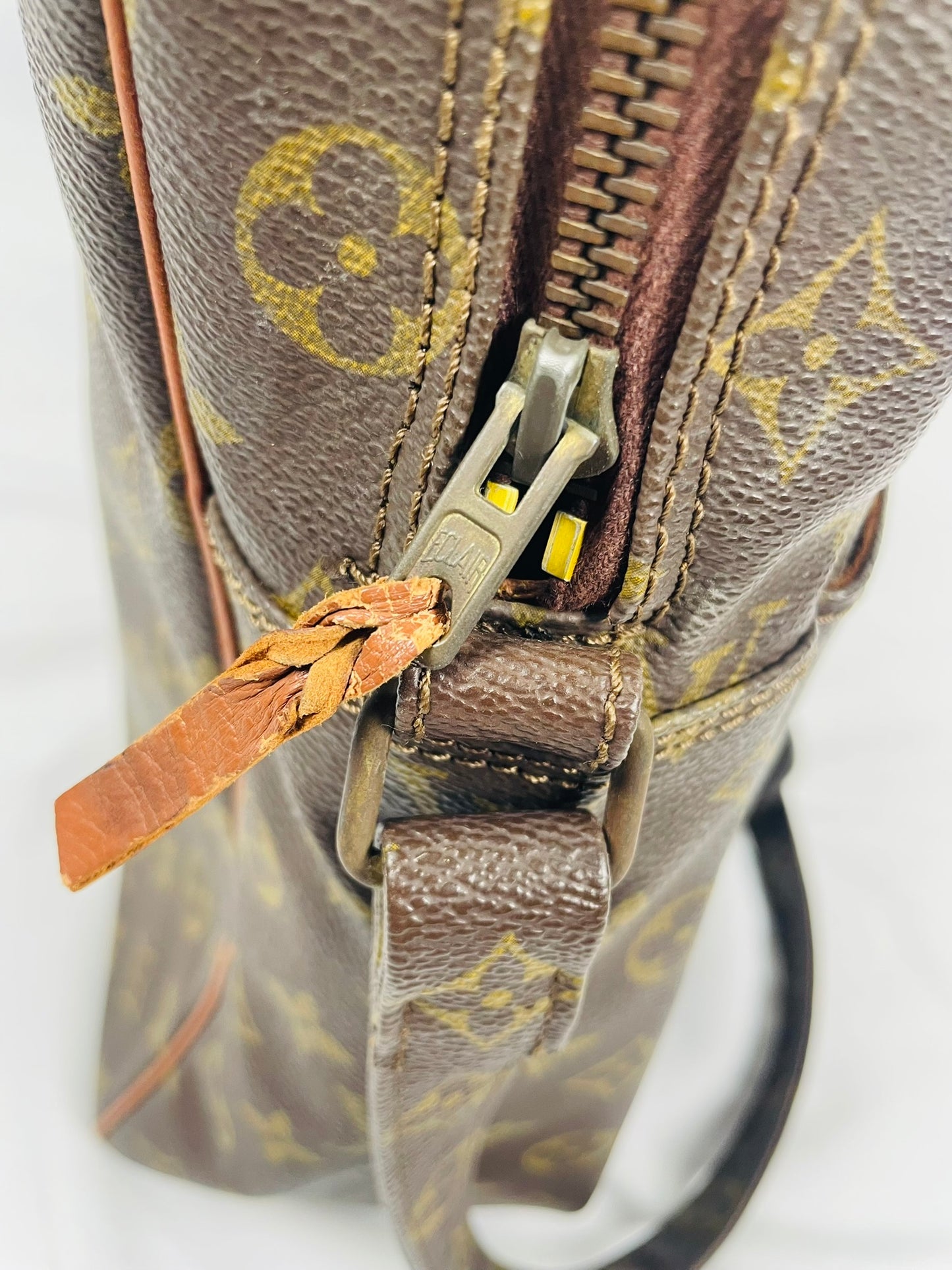 LOUIS VUITTON Monogram Marceau Shoulder Bag M40264