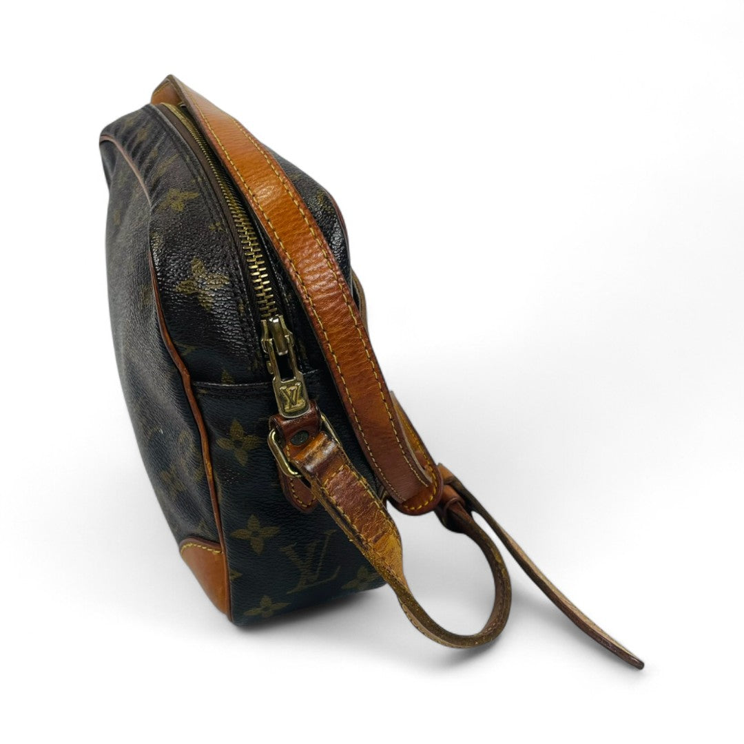 LOUIS VUITTON Monogram Trocadero 27 Shoulder Bag M51274