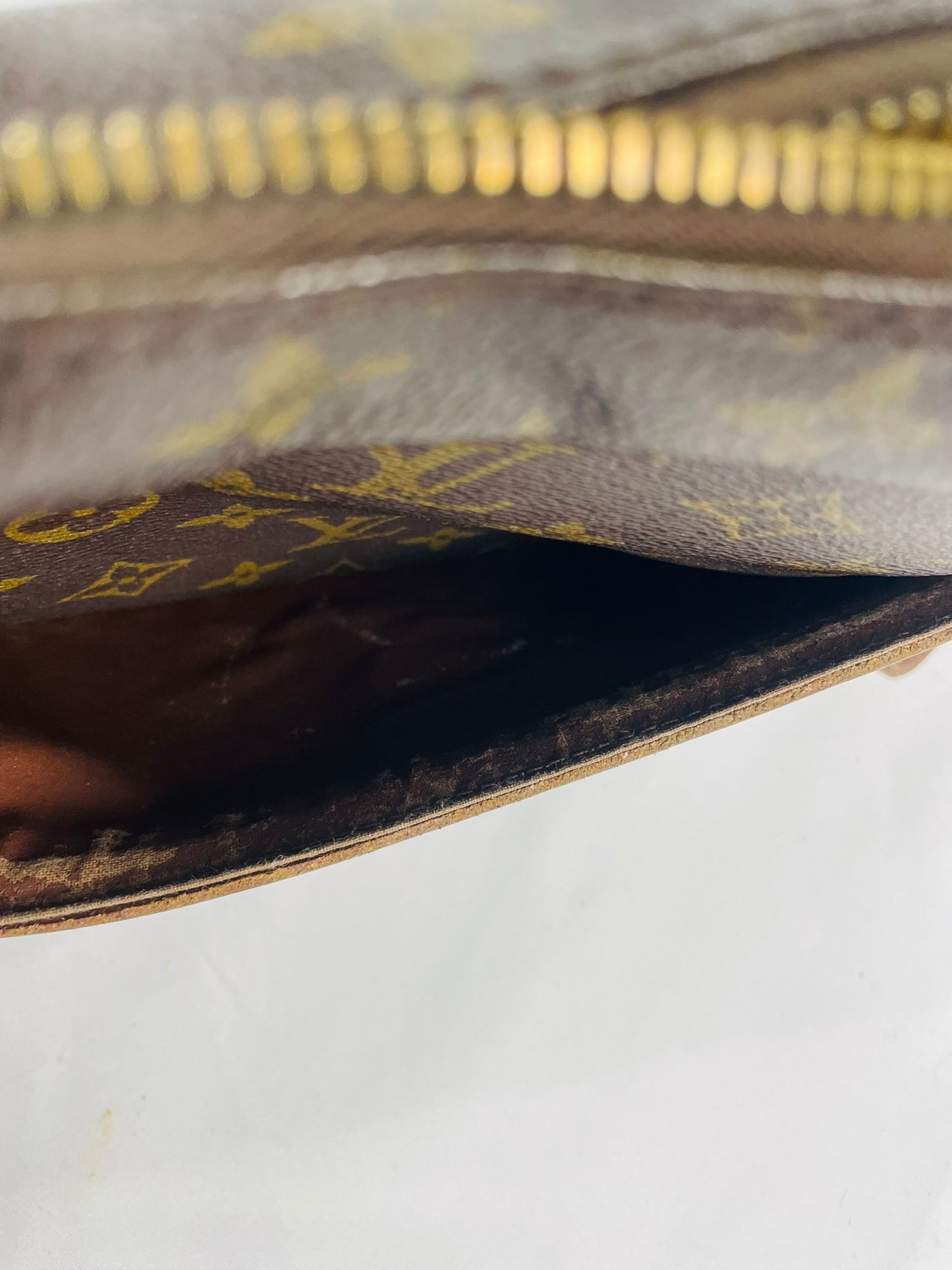 LOUIS VUITTON Monogram Trocadero 27 Shoulder Bag M51274