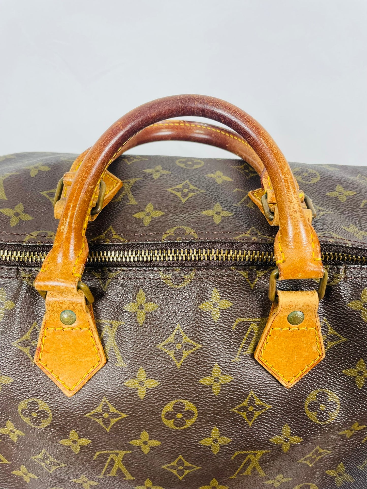 LOUIS VUITTON Monogram Speedy 35 M41524