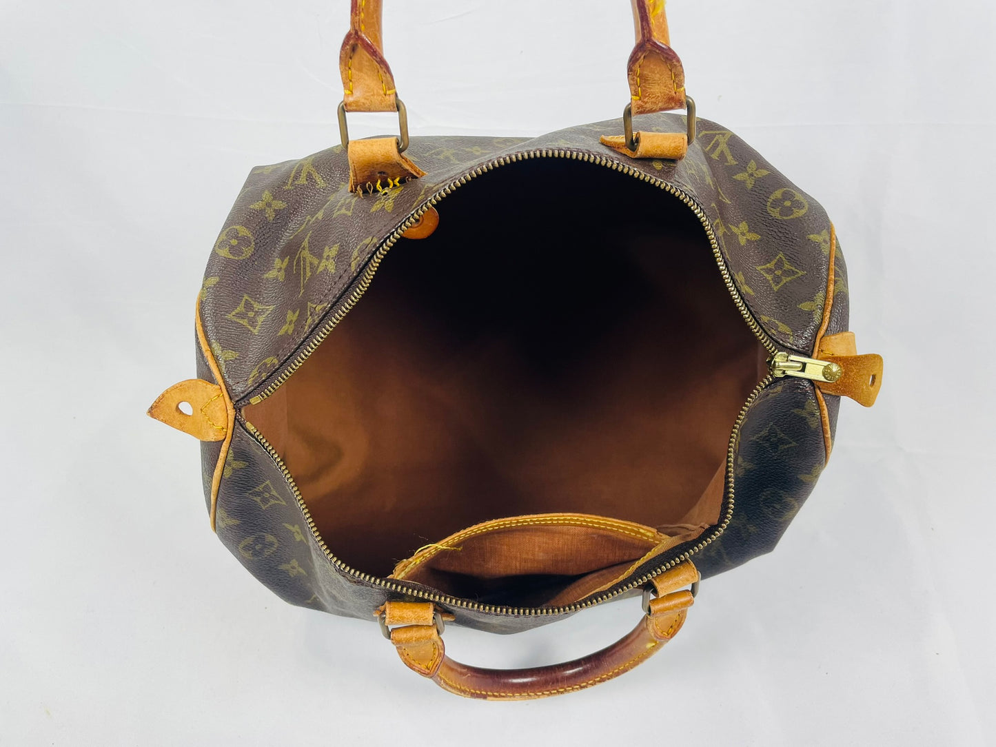 LOUIS VUITTON Monogram Speedy 35 M41524