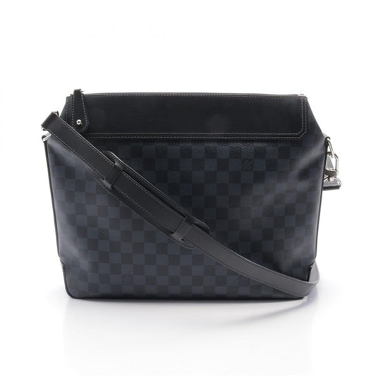 LOUIS VUITTON Damier Messenger Greenwich Shoulder Bag N41348