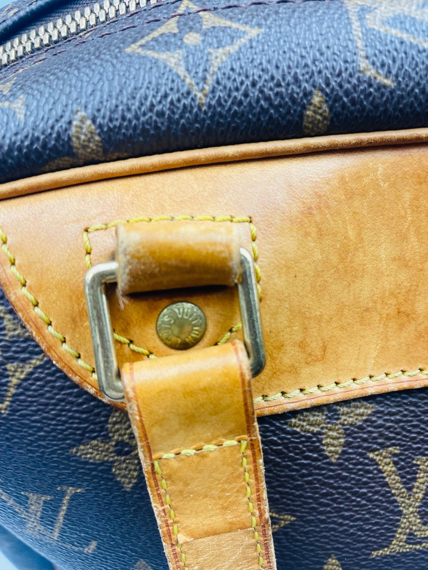 LOUIS VUITTON Authentic Vintage Shoes Bag Excursion Monogram M41450