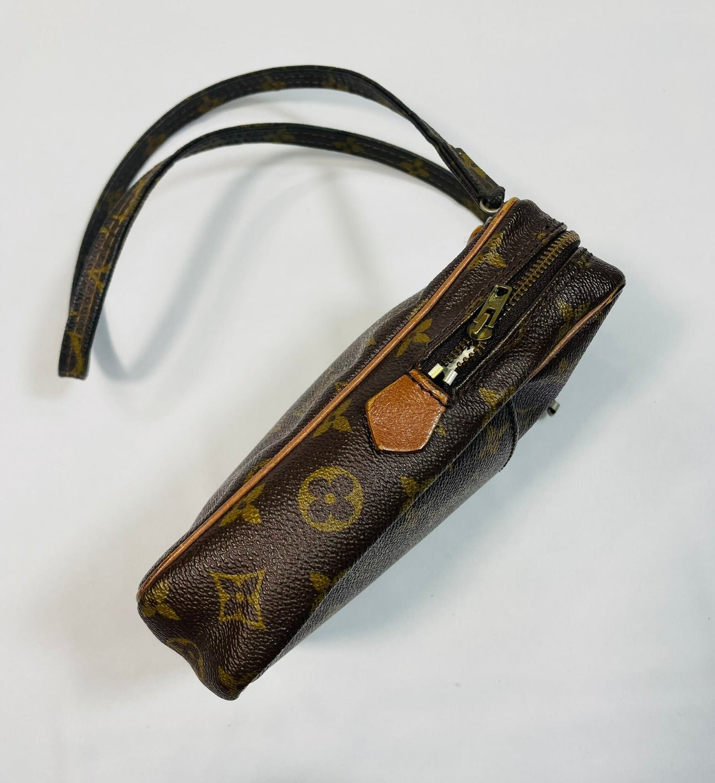 LOUIS VUITTON Authentic Vintage Shoulder Bag Vide-poche Monogram