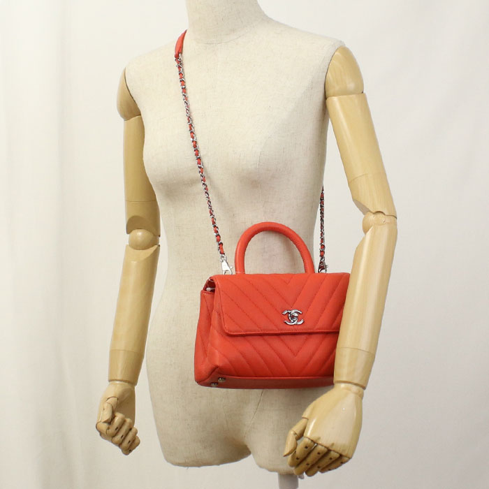 CHANEL 2WAY Chevron Handbag / caviar 28646638 Women