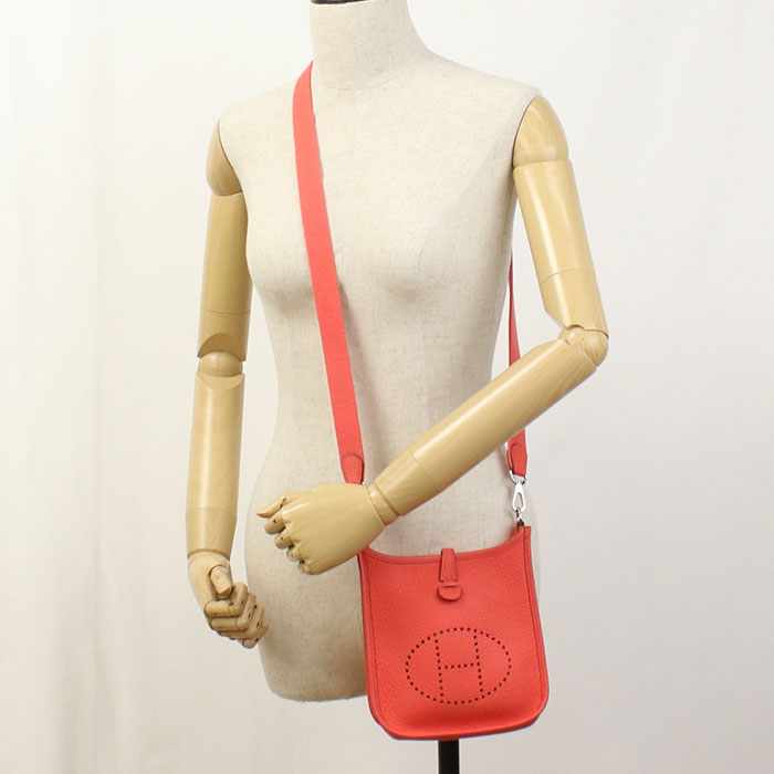 HERMES Evelyn TPM Diagonal Shoulder bag Taurillon Clemence Rose texas Women