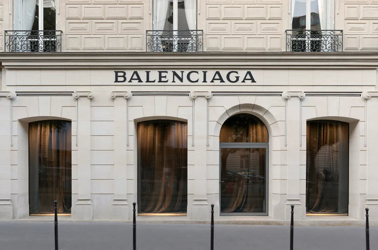 BALENCIAGA