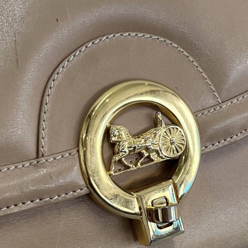 CELINE Authentic Vintage Horse Carriage Fitting Gold Hardware Leather Shoulder Bag Ivory