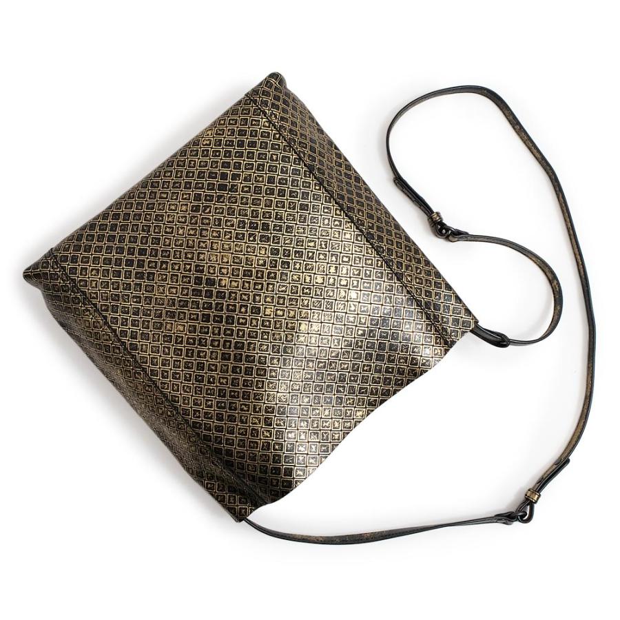 BOTTEGA VENETA Authentic Vintage Intreccio Mirage Shoulder Bag Crossbody Leather Gold Black