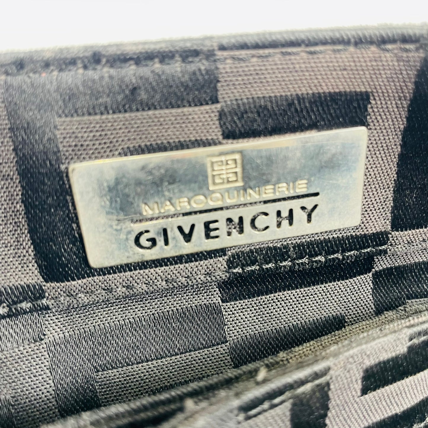 GIVENCHY 正品复古手提包