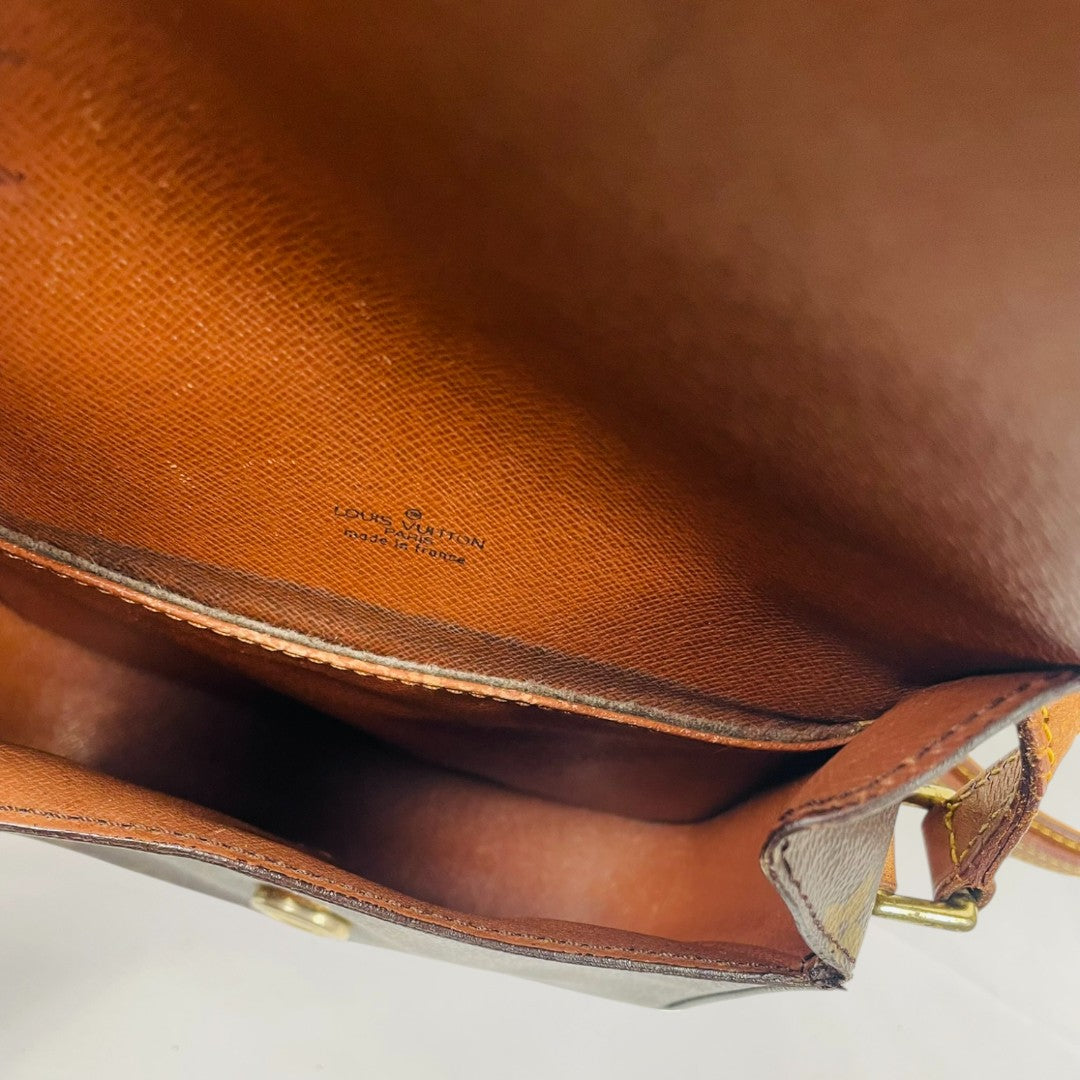 LOUIS VUITTON Monogram Saint-Cloud Shoulder bag / Crossbody bag 237