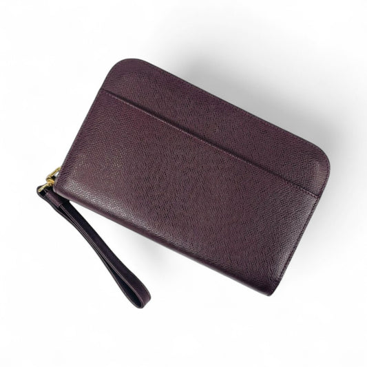 LOUIS VUITTON Taiga Acajou Baikal Clutch Bag M30186
