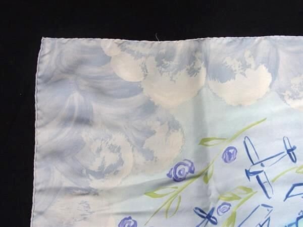 LOUIS VUITTON Authentic Vintage Silk Scarf