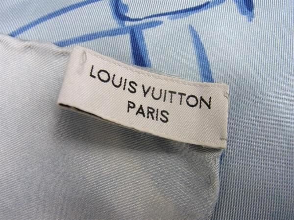 LOUIS VUITTON Authentic Vintage Silk Scarf