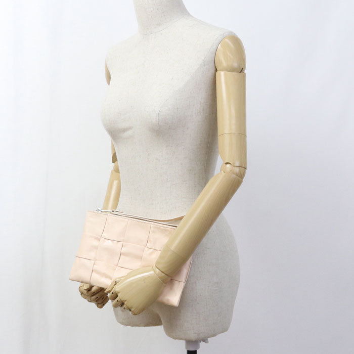 BOTTEGA VENETA MAXI INTRECCIATO Clutch bag leather Women's