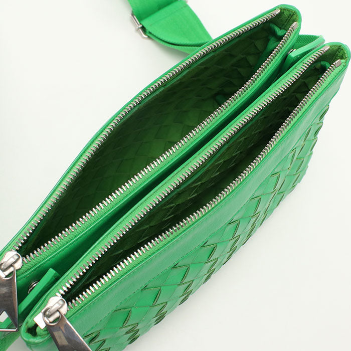 BOTTEGA VENETA INTRECCIATO Diagonal shoulder bag Shoulder Bag leather mens