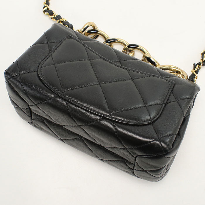 CHANEL ChainShoulder Bag Matrasse NPT9K2NL Diagonal shoulder bag lambskin Women