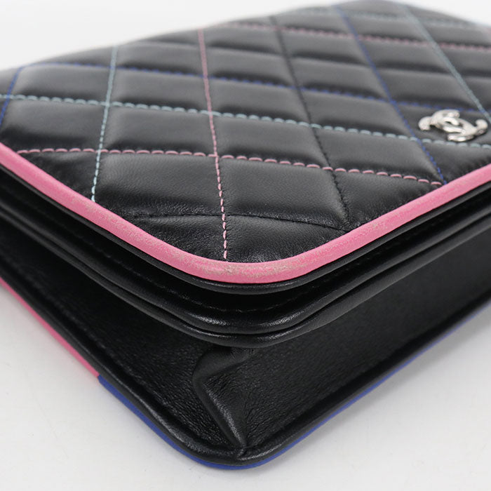 CHANEL Matrasse Chain wallet / lambskin Women