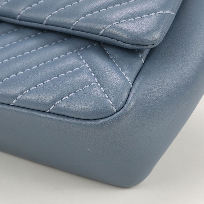 CHANEL Chain Chevron 21641457 Shoulder Bag/lambskin Women