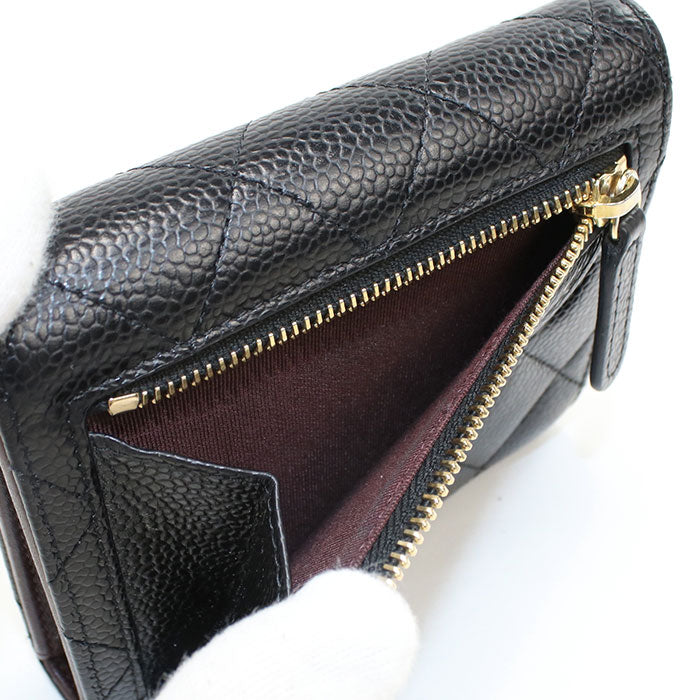 CHANEL Small flap wallet Matrasse 26920077 Three fold wallet/caviar Women