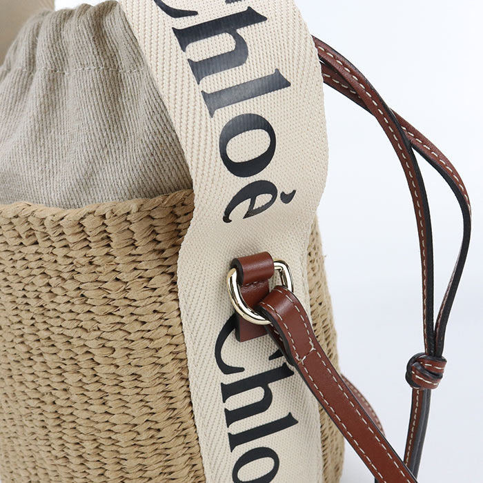 CHLOE Small basket Woody Basket bag/Fair trade paper Women