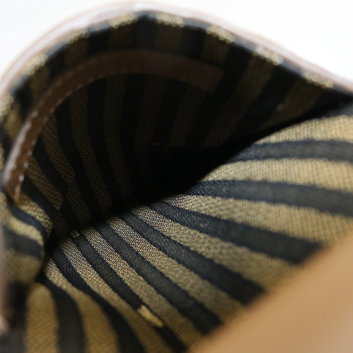 FENDI smartphone pouch 48000 FE69412 Mobile case fur/smartphone pouch Women