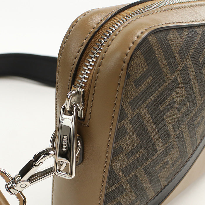 FENDI Camera case Diagonal 7M0286 Diagonal shoulder bag PVC/leather mens