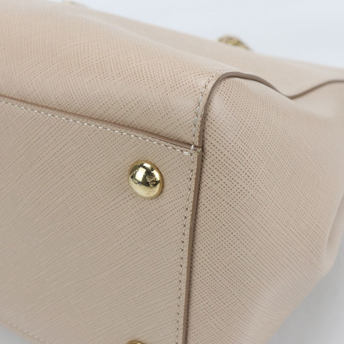 FERRAGAMO Chain Vara ribbon 21 F561 Tote Bag Calfskin Women