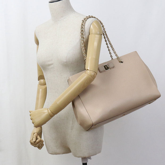 FERRAGAMO Chain Vara ribbon 21 F561 Tote Bag Calfskin Women's