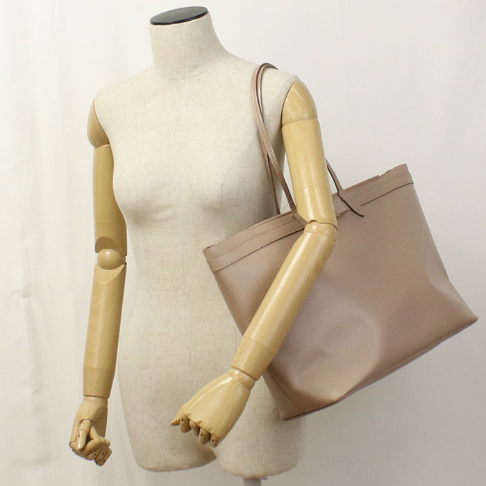 FERRAGAMO Vara ribbon 21-H989 Tote Bag Calfskin Women's