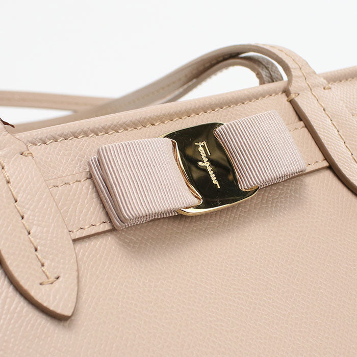 FERRAGAMO Vara ribbon 21-H989 Tote Bag Calfskin Women's