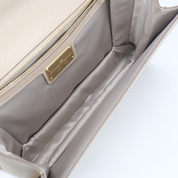 FERRAGAMO Chain 21 E480 Diagonal shoulder bag Shoulder Bag Calfskin Women's