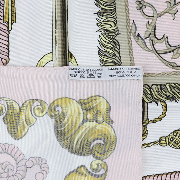 HERMES Calle 90 Scarf / 100% silk Women