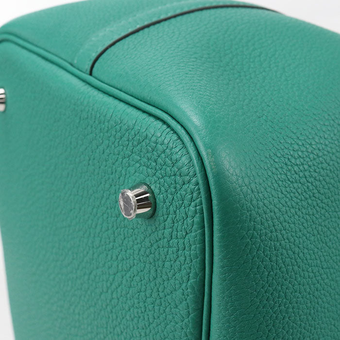 HERMES Pico Tan Lock MM Handbag / Taurillon Clemence Veil Jade Women