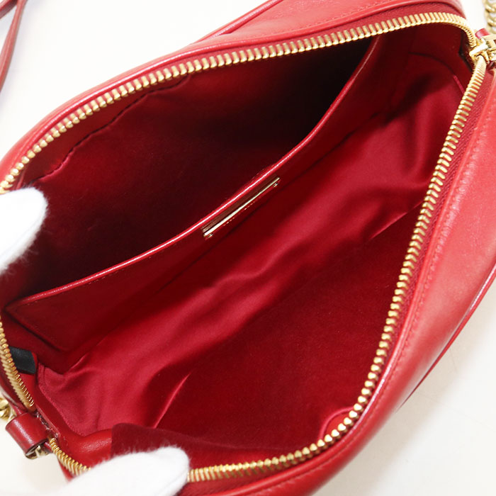 MIUMIU  Chain Diagonal Shoulder bag leather Women