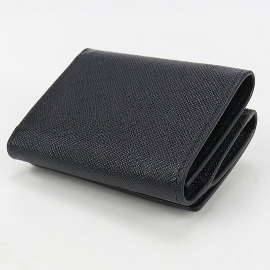 PRADA Saffiano Triangle Wallet Tri-fold wallet/Safiano leather Women